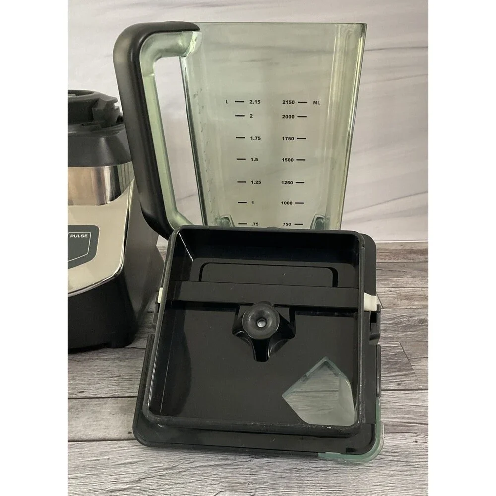 Ninja NJ600 3 Speed 1000 Watt Blender With Pulse Feature. Tested
